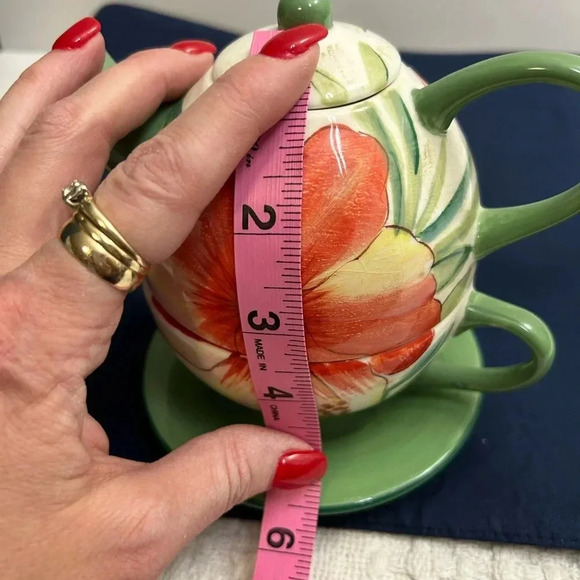 Adorable Island Plantations teapot with cup and saucer. - Picture 8 of 9